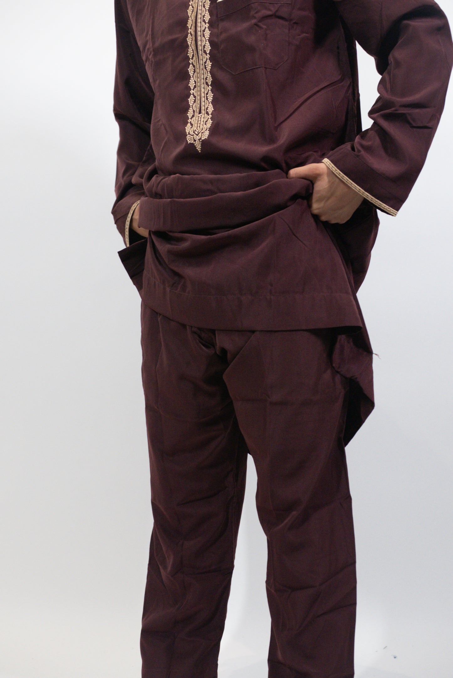 Qamis Arabic rouge bordeaux