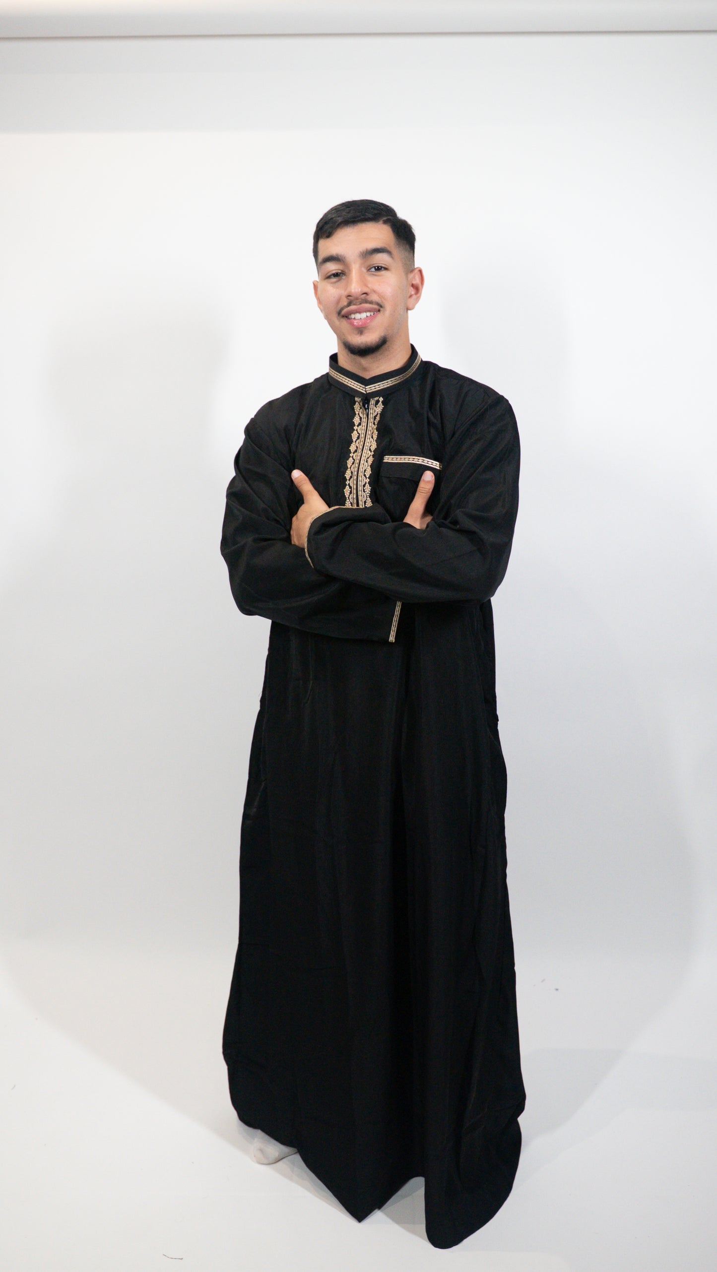 Qamis Arabic noir